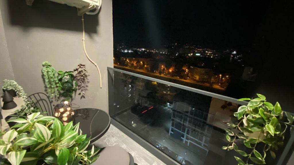 Q Luxury Apartment - Palas Center Jászvásár Kültér fotó